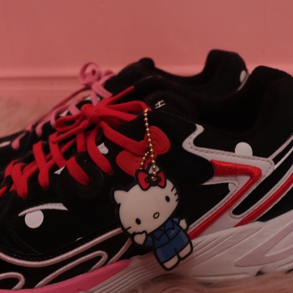 Adidas Hello Kitty Astir Sneakers - Picture 6 of 6